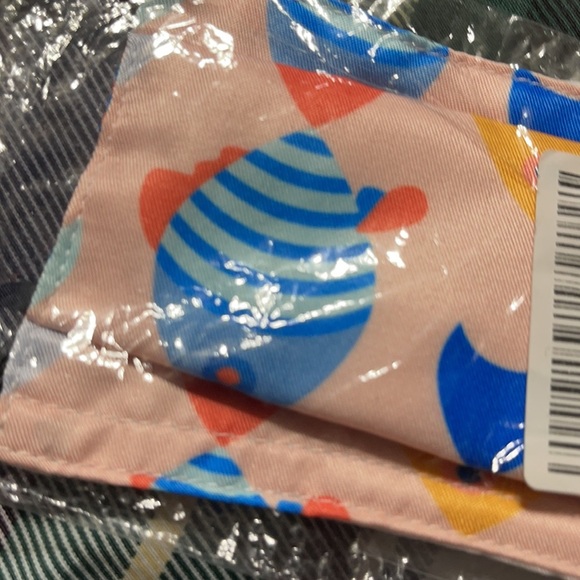 New set/2 fish face masks - Picture 3 of 5